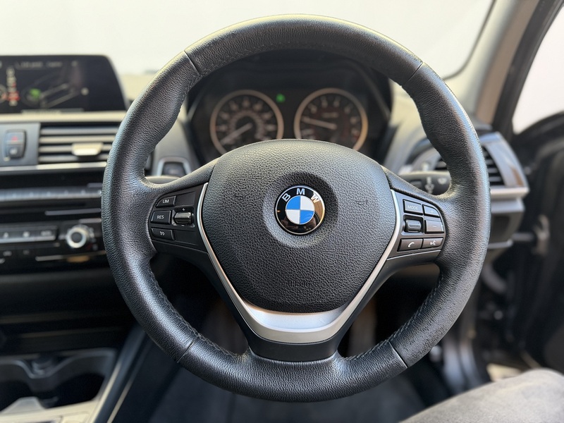 BMW 1 Series 1.5 118i Sport Hatchback 5dr Petrol Manual Euro 6 (s/s) (136 ps) - U483