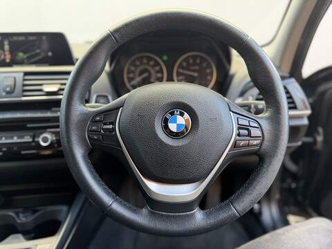 BMW 1 Series 1.5 118i Sport Hatchback 5dr Petrol Manual Euro 6 (s/s) (136 ps) - U483