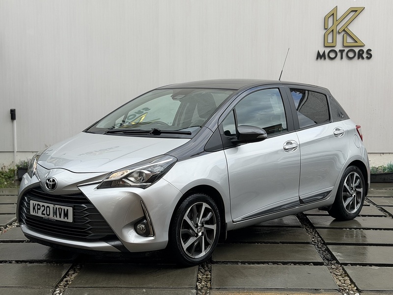 Toyota Yaris 1.5 VVT-i Y20 Bi-tone Hatchback 5dr Petrol Manual Euro 6 (111 ps) - U485
