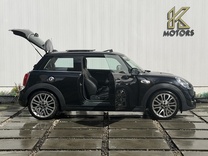 MINI Hatch 2.0 Cooper S Hatchback 3dr Petrol Auto Euro 6 (s/s) (192 ps) - U494