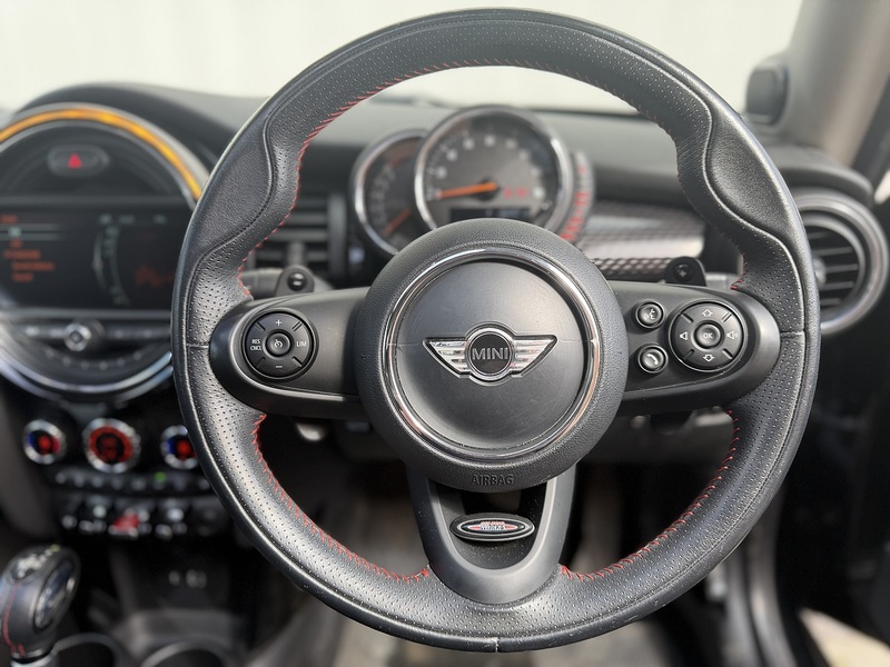 MINI Hatch 2.0 Cooper S Hatchback 3dr Petrol Auto Euro 6 (s/s) (192 ps) - U494