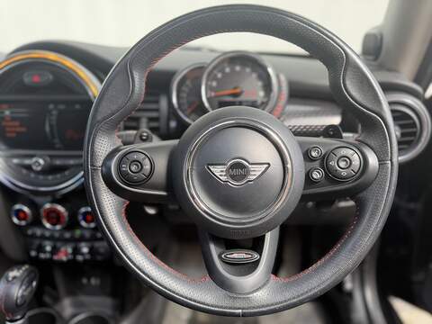 MINI Hatch 2.0 Cooper S Hatchback 3dr Petrol Auto Euro 6 (s/s) (192 ps) - U494