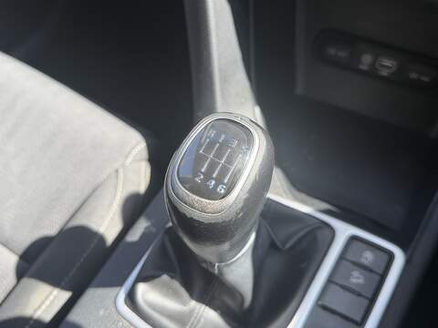 Kia Sportage 1.6 GDi 1 SUV 5dr Petrol Manual Euro 6 (s/s) (130 bhp) - U499