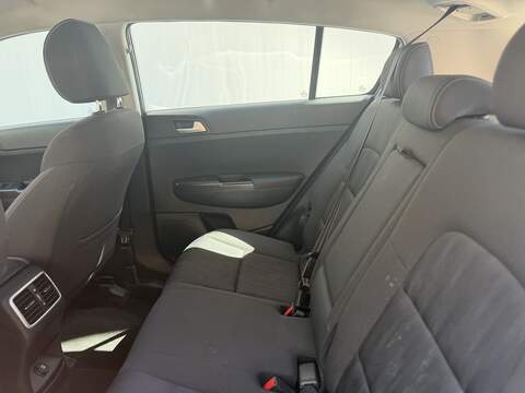 Kia Sportage 1.6 GDi 1 SUV 5dr Petrol Manual Euro 6 (s/s) (130 bhp) - U499