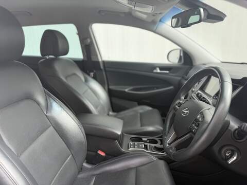 Hyundai TUCSON 1.6 T-GDi Sport Edition SUV 5dr Petrol DCT Euro 6 (177 ps) - U503