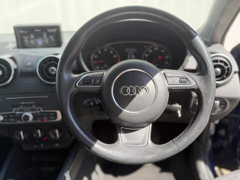 Audi A1 1.4 TFSI Sport Sportback 5dr Petrol Manual Euro 6 (s/s) (125 ps) - U508