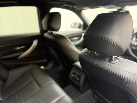 BMW 3 Series 2.0 320d M Sport Saloon 4dr Diesel Auto Euro 6 (s/s) (190 ps) - U510