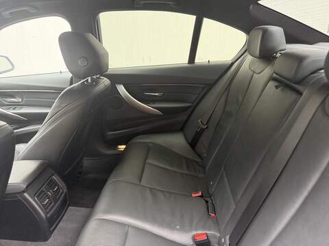 BMW 3 Series 2.0 320d M Sport Saloon 4dr Diesel Auto Euro 6 (s/s) (190 ps) - U510