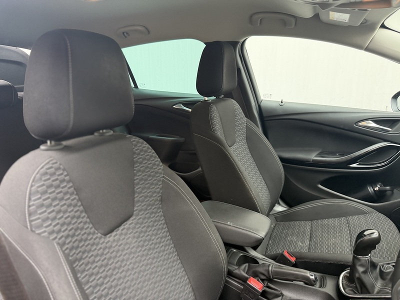 Vauxhall Astra i Turbo SRi - U512