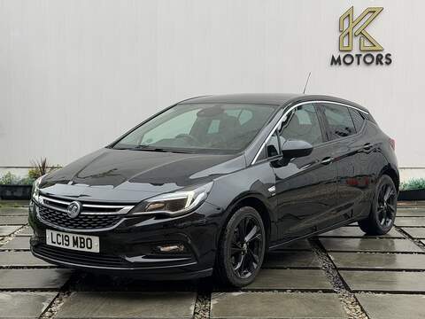 Vauxhall Astra i Turbo SRi - U512