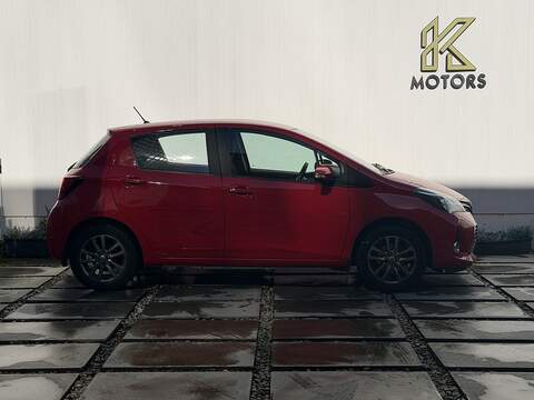 Toyota Yaris 1.33 Dual VVT-i Icon Hatchback 5dr Petrol Manual Euro 5 Euro 5 (99 ps) - U517