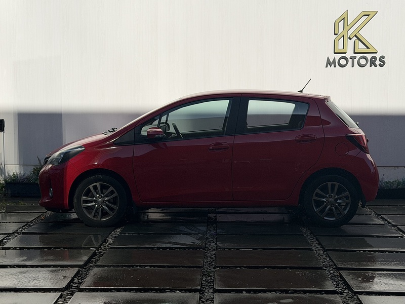 Toyota Yaris 1.33 Dual VVT-i Icon Hatchback 5dr Petrol Manual Euro 5 Euro 5 (99 ps) - U517