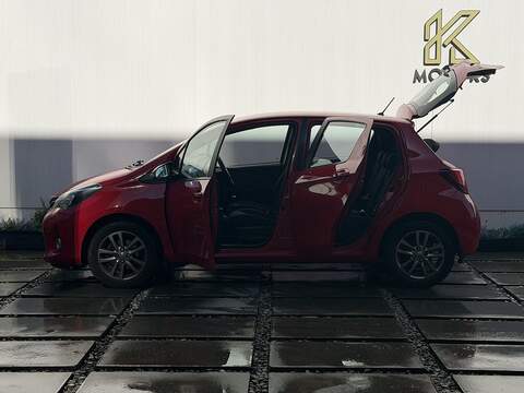 Toyota Yaris 1.33 Dual VVT-i Icon Hatchback 5dr Petrol Manual Euro 5 Euro 5 (99 ps) - U517