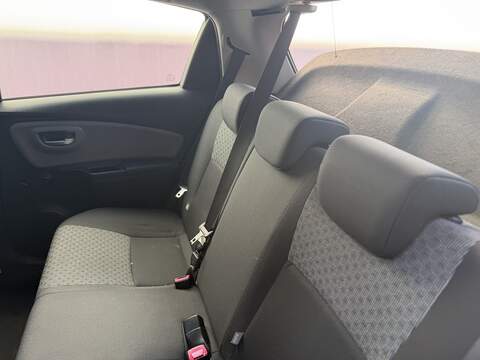 Toyota Yaris 1.33 Dual VVT-i Icon Hatchback 5dr Petrol Manual Euro 5 Euro 5 (99 ps) - U517