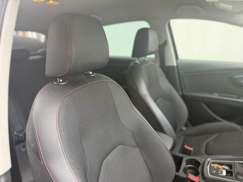 SEAT Leon 1.4 TSI FR Technology Hatchback 5dr Petrol Manual Euro 6 (s/s) (125 ps) - U521
