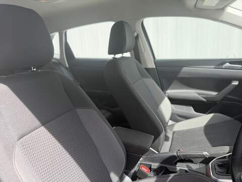 Volkswagen Polo 1.0 TSI Life Hatchback 5dr Petrol DSG Euro 6 (s/s) (95 ps) - U523