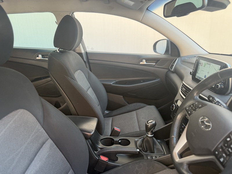 Hyundai TUCSON 1.6 GDi SE Nav SUV 5dr Petrol Manual Euro 6 (s/s) (132 ps) - U528