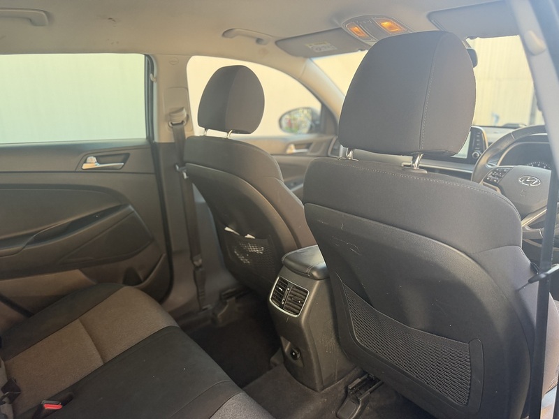 Hyundai TUCSON 1.6 GDi SE Nav SUV 5dr Petrol Manual Euro 6 (s/s) (132 ps) - U528