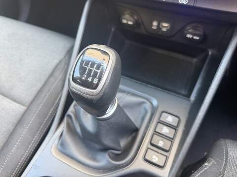 Hyundai TUCSON 1.6 GDi SE Nav SUV 5dr Petrol Manual Euro 6 (s/s) (132 ps) - U528