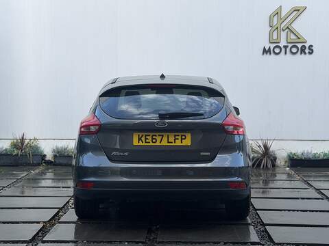 Ford Focus 1.0T EcoBoost Zetec Edition Hatchback 5dr Petrol Manual Euro 6 (s/s) (125 ps) - U535