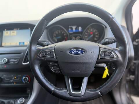 Ford Focus 1.0T EcoBoost Zetec Edition Hatchback 5dr Petrol Manual Euro 6 (s/s) (125 ps) - U535