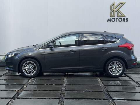 Ford Focus 1.0T EcoBoost Zetec Edition Hatchback 5dr Petrol Manual Euro 6 (s/s) (125 ps) - U535