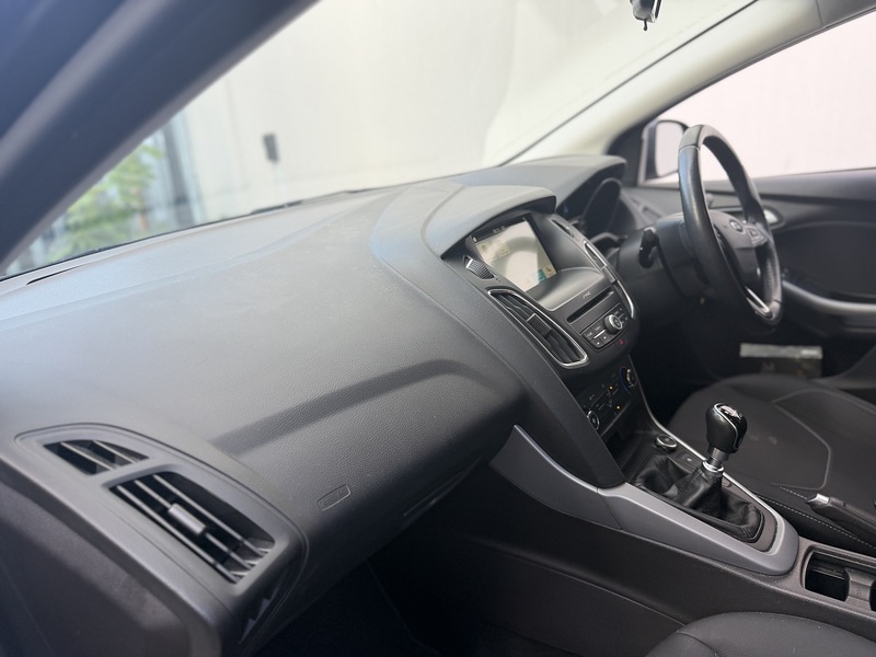 Ford Focus 1.0T EcoBoost Zetec Edition Hatchback 5dr Petrol Manual Euro 6 (s/s) (125 ps) - U535