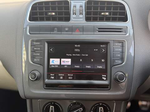 Volkswagen Polo 1.0 BlueMotion Tech SE Design Hatchback 5dr Petrol Manual Euro 6 (s/s) (60 ps) - U539