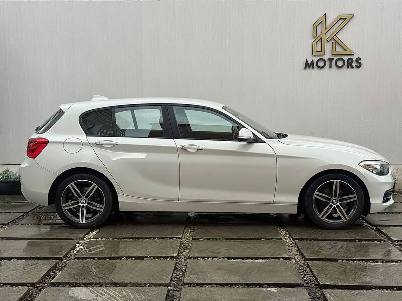 BMW 1 Series 1.5 118i Sport Hatchback 5dr Petrol Manual Euro 6 (s/s) (136 ps) - U540