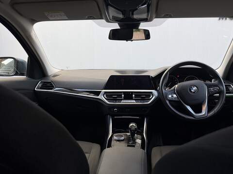 BMW 3 Series 2.0 320i SE Saloon 4dr Petrol Auto Euro 6 (s/s) (184 ps) - U541