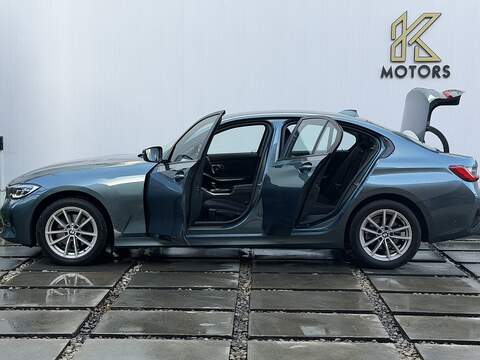 BMW 3 Series 2.0 320i SE Saloon 4dr Petrol Auto Euro 6 (s/s) (184 ps) - U541