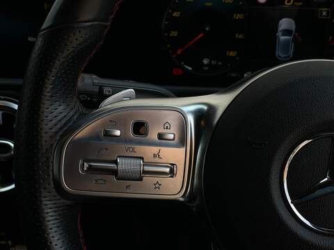 Mercedes-Benz A Class A Class 1.3 A200 AMG Line (Premium) 7G-DCT Euro 6 (s/s) 5dr - U58