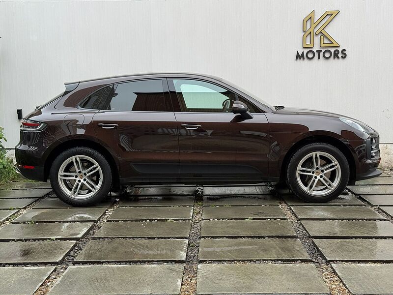Porsche Macan 2.0T SUV 5dr Petrol PDK 4WD Euro 6 (s/s) (245 ps) - U582