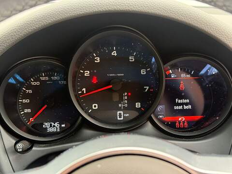 Porsche Macan 2.0T SUV 5dr Petrol PDK 4WD Euro 6 (s/s) (245 ps) - U582