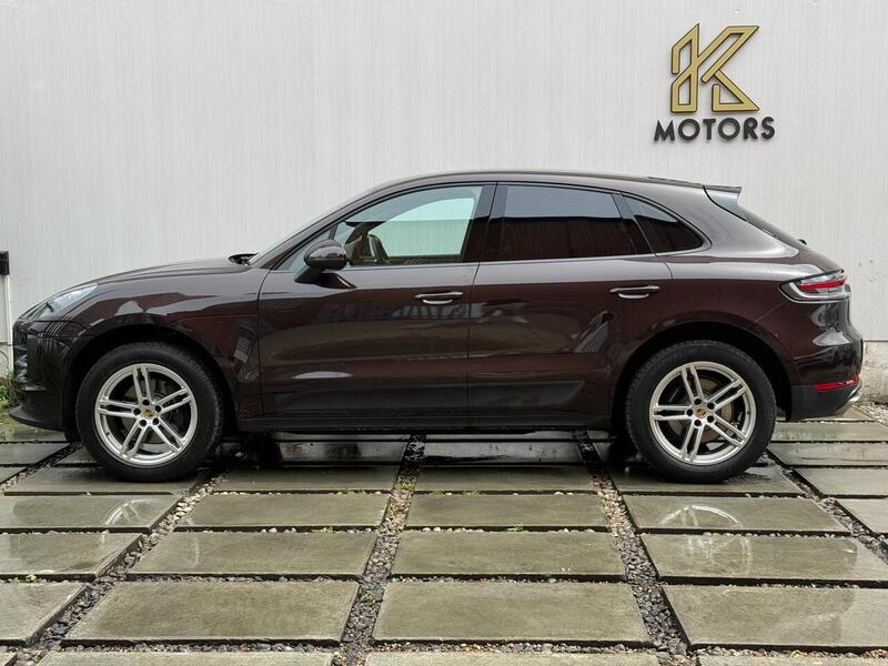 Porsche Macan 2.0T SUV 5dr Petrol PDK 4WD Euro 6 (s/s) (245 ps) - U582