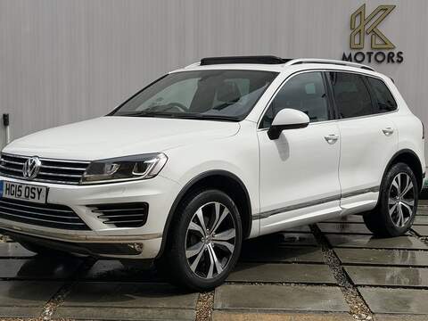 Volkswagen Touareg 3.0 TDI V6 BlueMotion Tech R-Line SUV 5dr Diesel Tiptronic 4WD Euro 6 (s/s) (262 ps) - U583