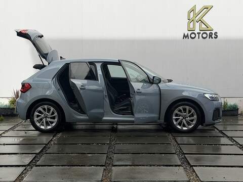 Audi A1 1.0 TFSI 25 Sport Sportback 5dr Petrol Manual Euro 6 (s/s) (95 ps) - U598