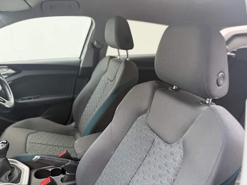 Audi A1 1.0 TFSI 25 Sport Sportback 5dr Petrol Manual Euro 6 (s/s) (95 ps) - U598