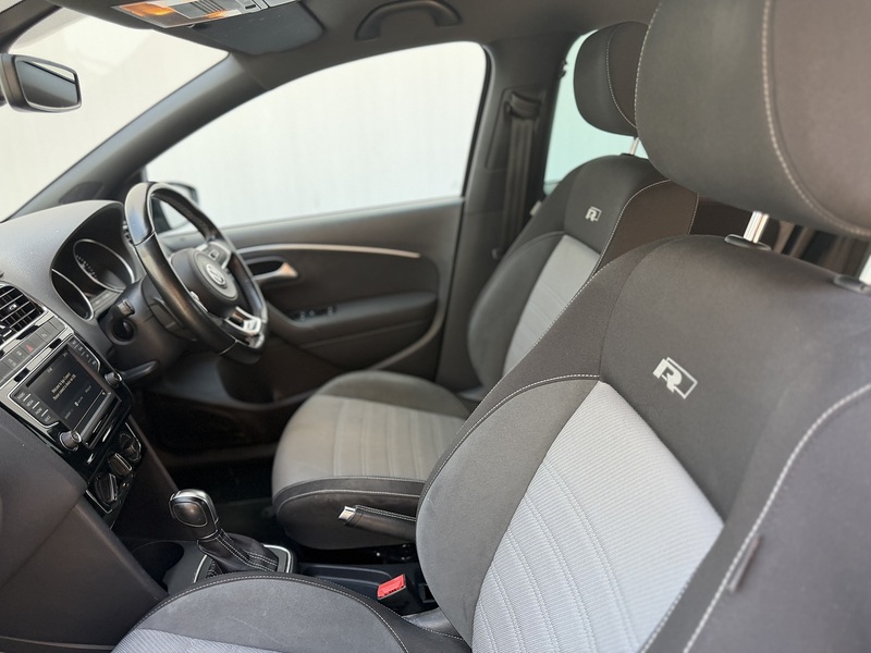 Volkswagen Polo 1.0 TSI BlueMotion Tech R-Line Hatchback 5dr Petrol DSG Euro 6 (s/s) (110 bhp) - U605