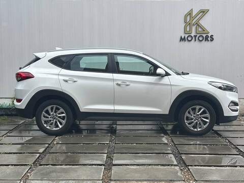 Hyundai TUCSON 1.6 GDi Blue Drive SE SUV 5dr Petrol Manual Euro 6 (s/s) (132 ps) - U608