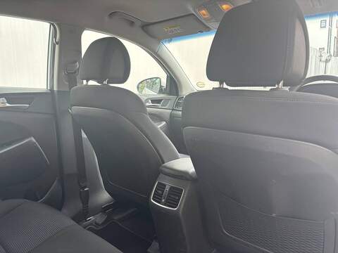 Hyundai TUCSON 1.6 GDi Blue Drive SE SUV 5dr Petrol Manual Euro 6 (s/s) (132 ps) - U608