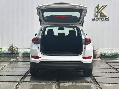 Hyundai TUCSON 1.6 GDi Blue Drive SE SUV 5dr Petrol Manual Euro 6 (s/s) (132 ps) - U608