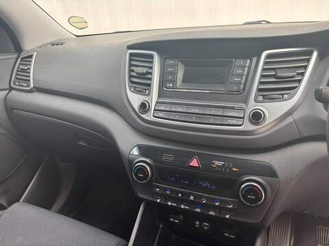 Hyundai TUCSON 1.6 GDi Blue Drive SE SUV 5dr Petrol Manual Euro 6 (s/s) (132 ps) - U608