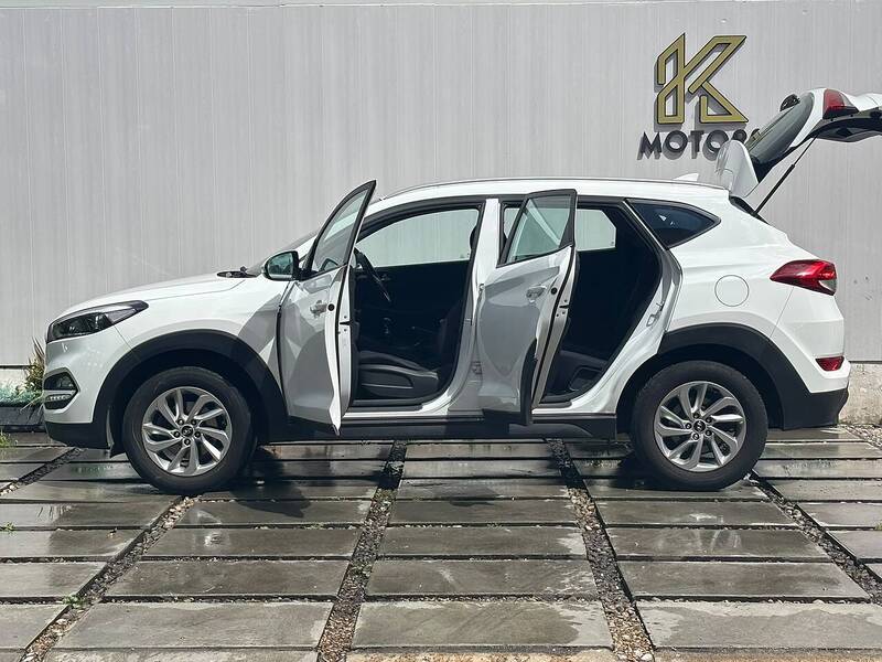 Hyundai TUCSON 1.6 GDi Blue Drive SE SUV 5dr Petrol Manual Euro 6 (s/s) (132 ps) - U608