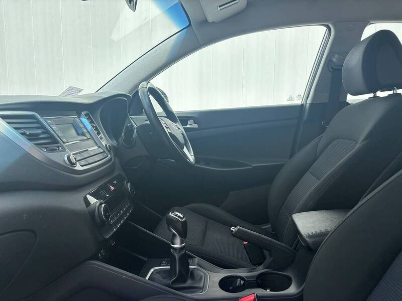 Hyundai TUCSON 1.6 GDi Blue Drive SE SUV 5dr Petrol Manual Euro 6 (s/s) (132 ps) - U608