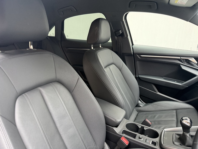 Audi A3 1.5 TFSI 35 Sport Saloon 4dr Petrol Manual Euro 6 (s/s) (150 ps) - U614
