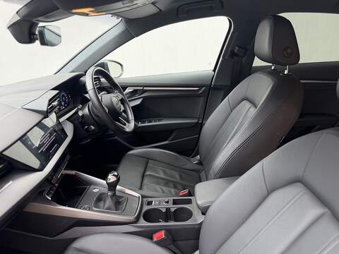 Audi A3 1.5 TFSI 35 Sport Saloon 4dr Petrol Manual Euro 6 (s/s) (150 ps) - U614