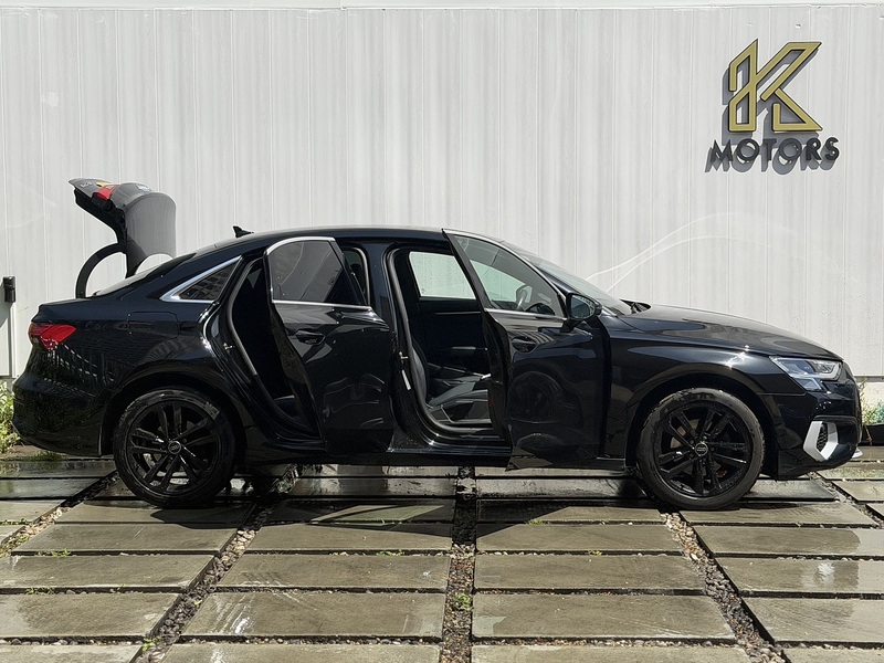 Audi A3 1.5 TFSI 35 Sport Saloon 4dr Petrol Manual Euro 6 (s/s) (150 ps) - U614