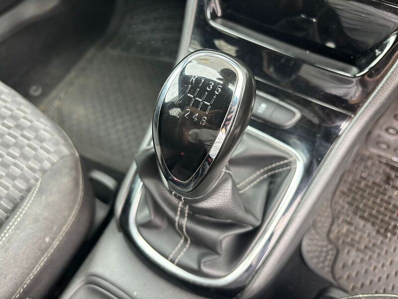 Vauxhall Astra 1.4i Turbo SRi Nav Hatchback 5dr Petrol Manual Euro 6 (150 ps) - U616