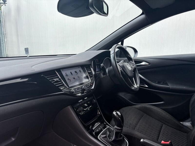 Vauxhall Astra 1.4i Turbo SRi Nav Hatchback 5dr Petrol Manual Euro 6 (150 ps) - U616
